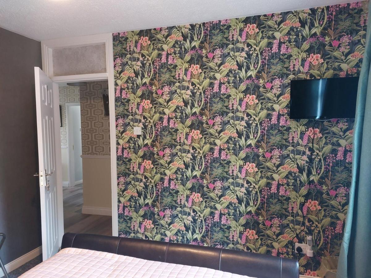 בושמילס Braeside B&B מראה חיצוני תמונה